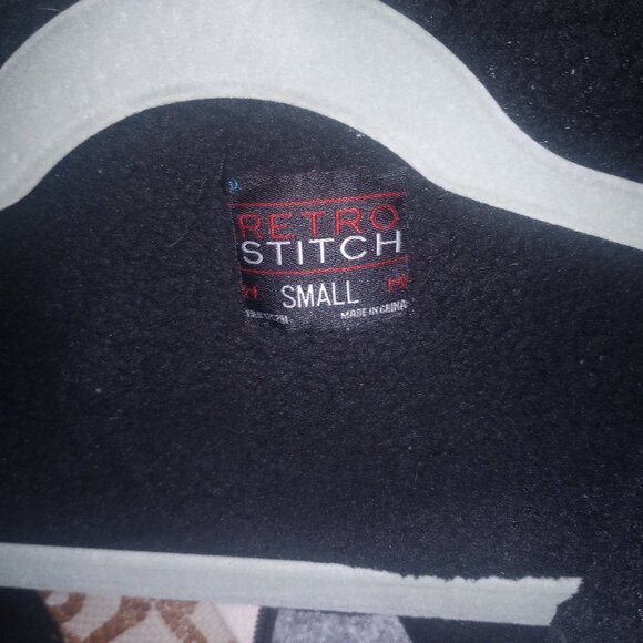 Retro Stitch - Picture 3 of 4